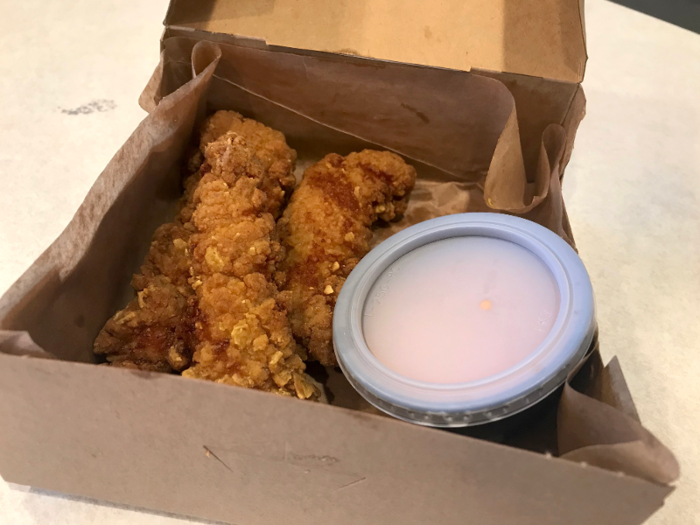 Perhaps the unassuming packaging was an omen. My first impression was that there was nothing visually distinct about these chicken tenders — they looked like they could have come from anywhere.