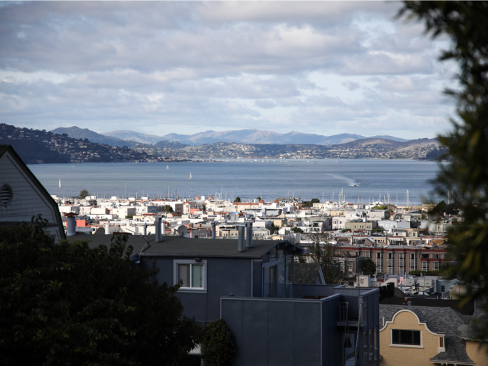 Pac Heights has been a hotspot for old-moneyed families and tech bigwigs ever since.