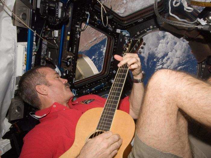 Canadian astronaut Chris Hadfield is famous for his orbital musical renditions, and Christmas is no exception.