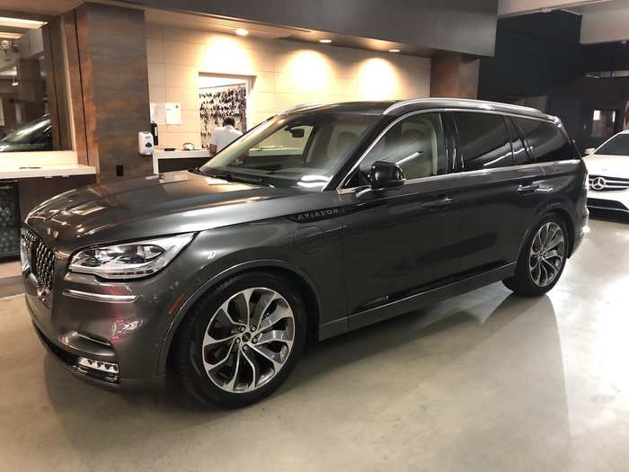 I picked up my Aviator tester near Los Angeles International airport. It was an all-new, Aviator GT hybrid. The SUV starts a little north of $50,000, but my well-equipped version, although officially not for sale, probably tipped the cost scales at more than $70,000.