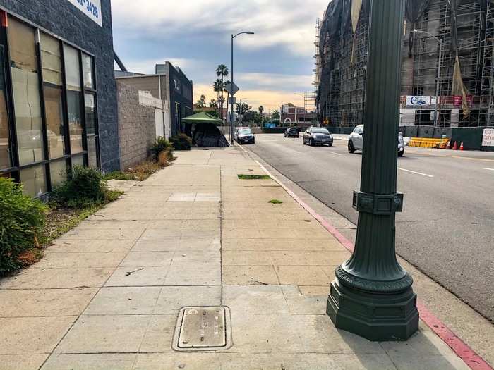 Still, several issues became apparent as I was riding. Los Angeles has a large homeless population, who are often forced to make their homes on sidewalks. These people need a place to exist, but their abodes likely make certain areas less navigable for scooters.