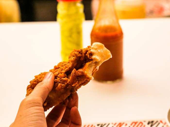 Other than the prominent savory flavor of the chili pepper powder, this was just a very, very good piece of fried chicken. But paired with comeback sauce (a spicy ranch sauce) it was unstoppable.