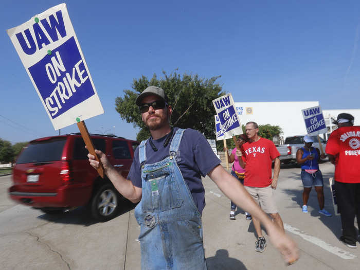 GM in 2019 dealt with the longest strike against a major US automaker since the 1970s. UAW workers walked out of GM factories for over 50 days.