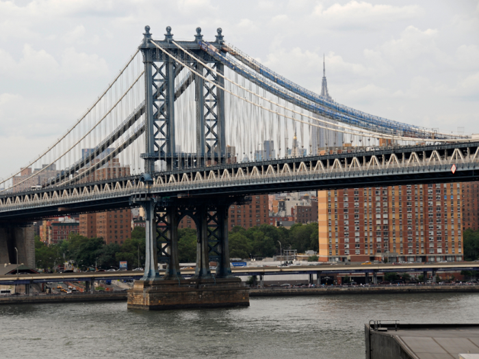 In 2011, this was the view of the Manhattan Bridge from Brooklyn.