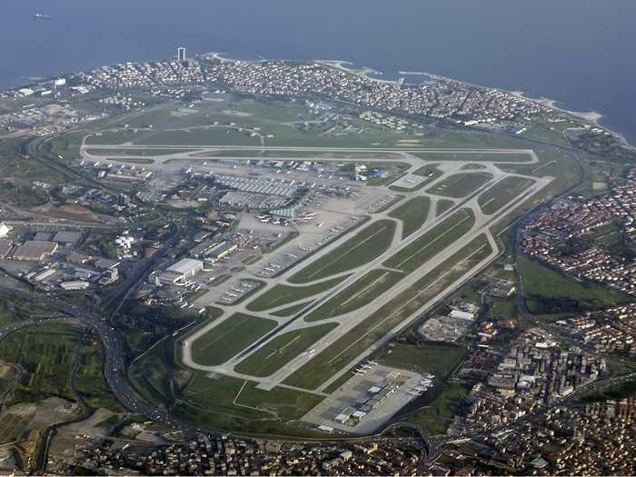 6 a.m.: 45 minutes after landing, Ghosn leaves Istanbul on a second MNG jet bound for Beirut, Lebanon.