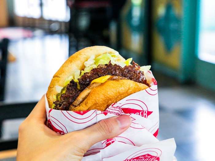 I was stunned by the beautiful deep brown layer of caramelization on my patty.