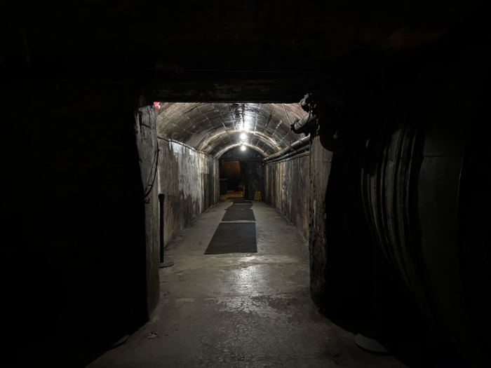 Passing through this hallway, we approached the final three vaults, built during the Emerson era ...