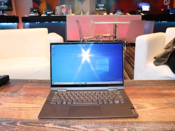 Lenovo Yoga 5G laptop