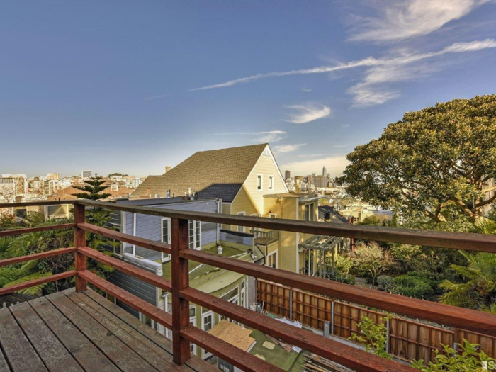 And downtown San Francisco can be seen from the backyard patio.