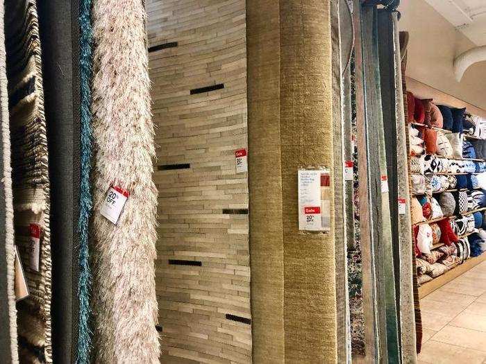 We also noticed that when it came to quantity, Pier 1 Imports seemed to be overdoing it in some categories. There were a lot of similar-looking rugs to choose from.