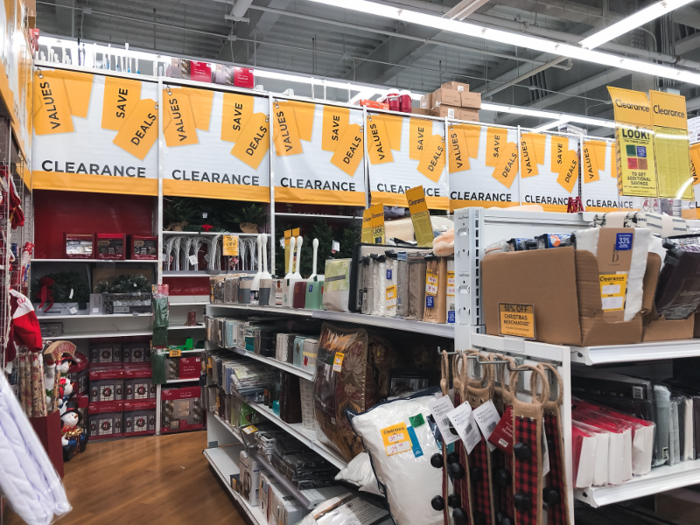 The rise and fall of Bed Bath & Beyond, one of America's most iconic