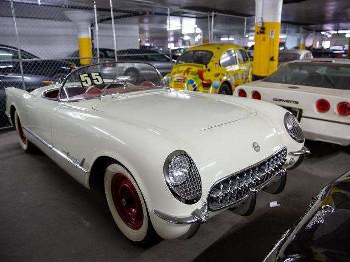 Mazzilli’s favorite is the 1955 Corvette, pictured below.