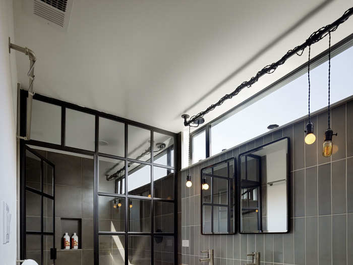 Even the bathroom is modern and full of light, and it doesn