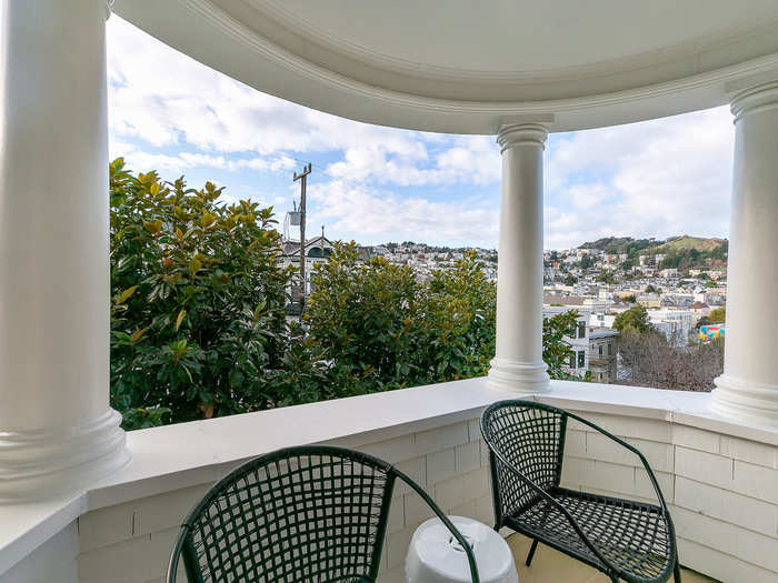 The house affords multiple views of downtown San Francisco.