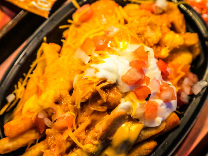 Buffalo chicken at Taco Bell? You bet your buns.