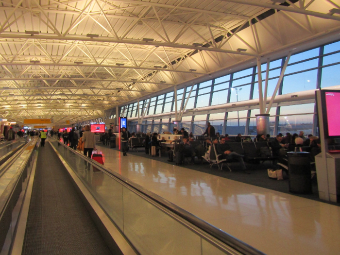 Terminal 8 is one of the more spacious terminals at JFK, with American Airlines renovating it in the early 2000s.