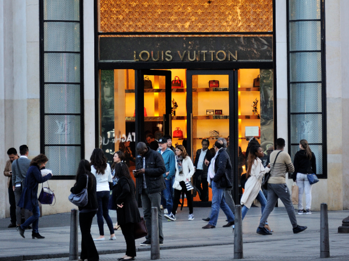 In 2004, to celebrate its 150th anniversary, Louis Vuitton opened stores around the world, including in New York City and Johannesburg.