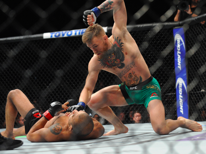 =14: Jose Aldo v Conor McGregor — 1.4 million PPV buys