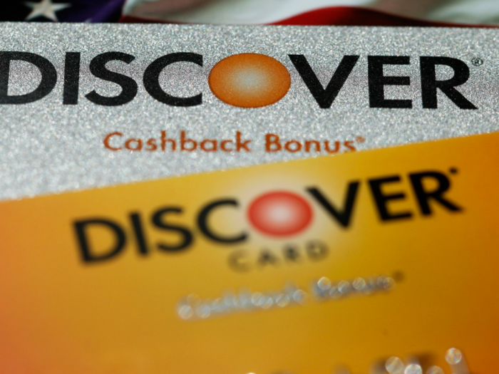 In 1986, Sears expanded into financial services with the launch of the Discover Card through Dean Witter Financial Services Group, a subsidiary of Sears.