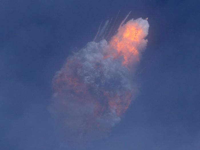 On Sunday, SpaceX demonstrated its own escape system by turning off one of its Falcon 9 rocket mid-flight with a Crew Dragon perched on top.