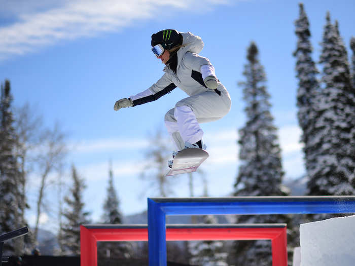 And legendary Olympian Jamie Anderson won the women