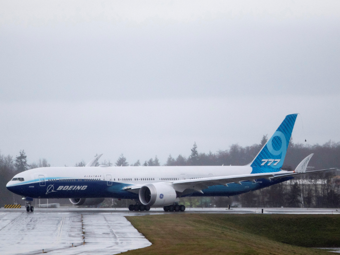 At 251 feet and 9 inches in the length, the aircraft would be the largest twin-engine aircraft to roam the skies.