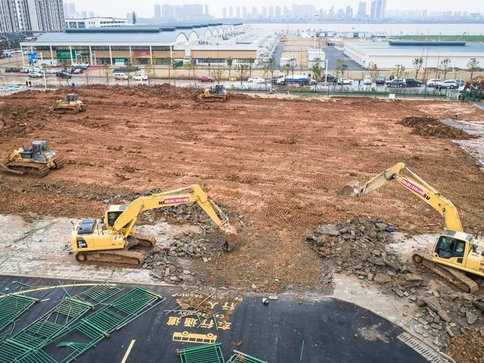 The construction of a second facility known as Leishenshan Hospital will be bigger than the first one with an area of 323,000 square feet and consist of 1,300 beds. The two hospitals are located 25 miles apart in Caidian District in the western suburbs of Wuhan.