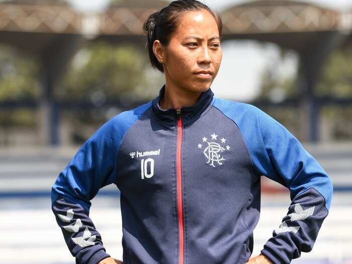 In 2002, she became a part of the Manipur U19 team and became the best player of the tournament. She retained the title next year too.