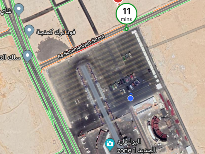 I noticed that Careem offers a satellite mode. It was very helpful, given that I had to wind through a large event space to reach my pick-up spot.