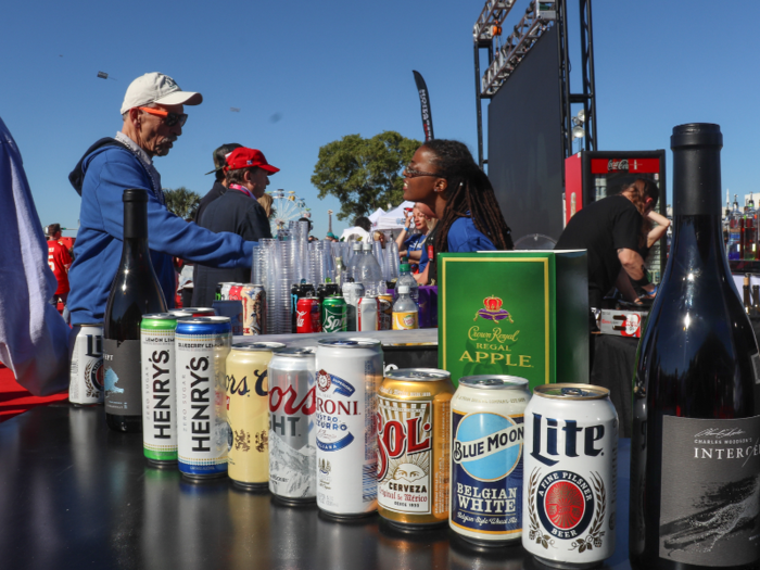 There were several open bars where people could get any kind of drink, from cocktails to beer, wine, and even spiked seltzer.