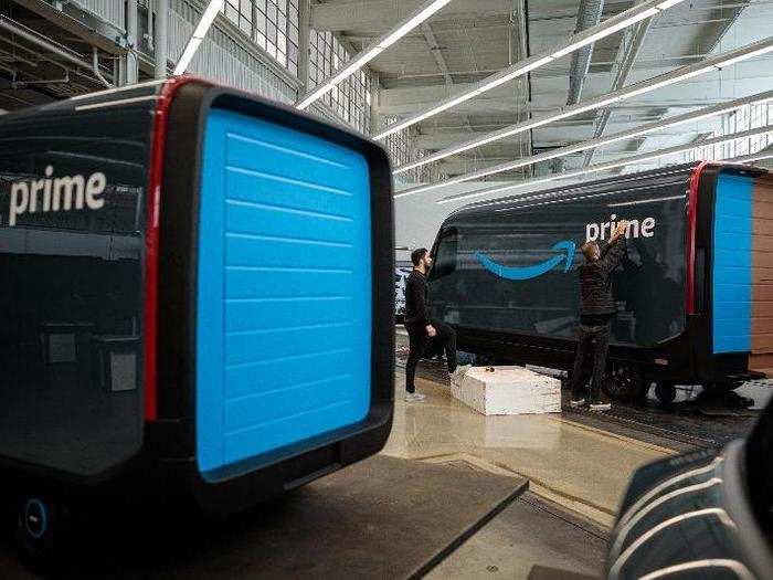 Amazon says that the new vans will be carrying deliveries to customers by 2021.