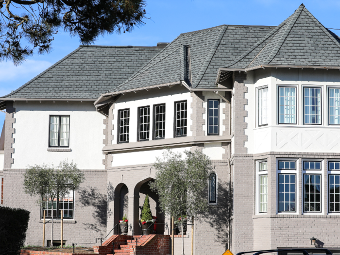 At the northern end along a bend in the road is a home that was once a Danish Consulate. It was owned by a Google lawyer and the founder of shoe startup Rothy