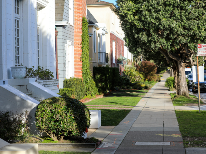 The layout of the residential streets is indeed reminiscent of suburban design — the streets and sidewalks were narrower than what you would find in a city setting, and trees were symmetrically lined along the roads.