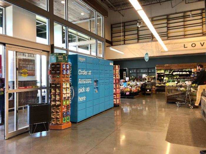 Back on the other side of the store, another entrance leads shoppers to the fresh produce department and a set of Amazon lockers.