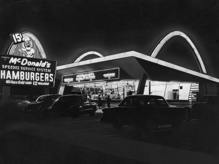 By the end of the 1960s, there were roughly 1,000 McDonald