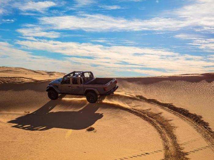 The Mojave comes with the same engine as other Gladiator models — a 3.6-liter V6 rated at 285 horsepower and 260 foot-pounds of torque. A six-speed manual is standard.