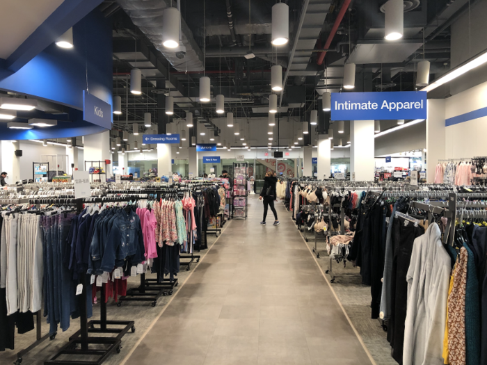 We went shopping at Macy s Backstage and saw why the department store chain is banking on its off price model to turn things around Business Insider India