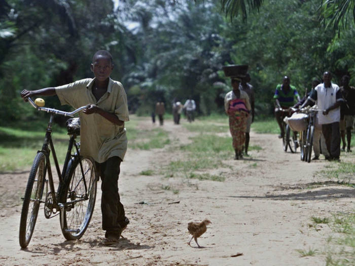 4. Kabinda, Congo, has an estimated 2020 population of 466,000 and is projected to grow by 110% to 979,000 in 2035.