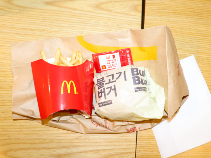 This time, I kept it simple, with a bulgogi burger and fries. And, the fries were just as good as I remembered — a timeless classic, even without the onion-y zip of Lotteria