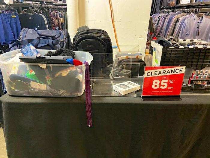 This table of clearance items also left much to be desired ...