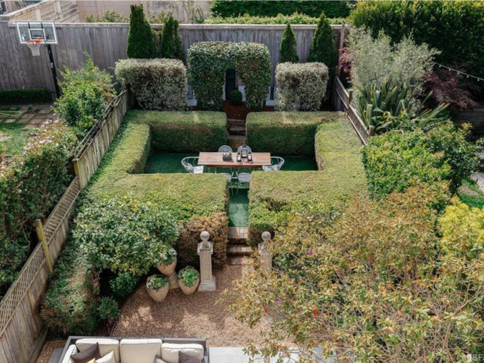 This lower level also opens up to a backyard with an English garden, which is a rare feat in San Francisco.