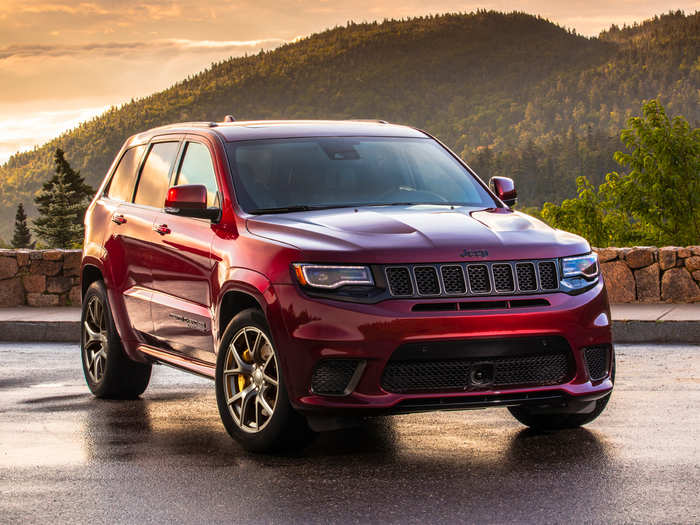 9. Jeep Grand Cherokee SRT four-by-four — 30/100