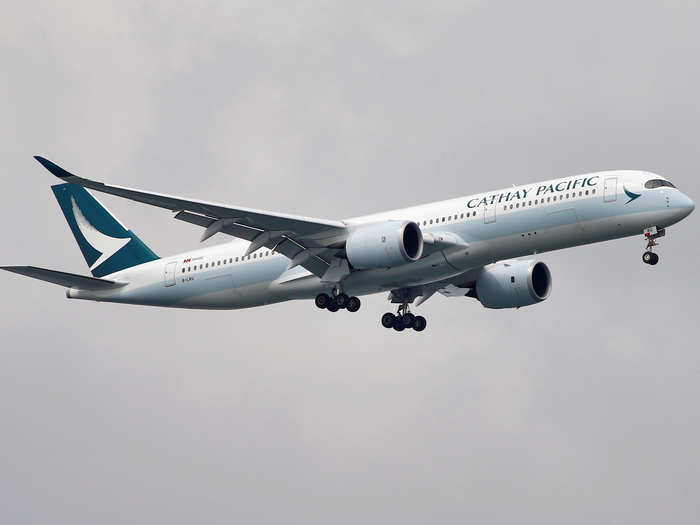 8. Cathay Pacific: Hong Kong (HKG) - London (LHR)