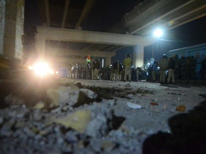 Police fired tear gas shells and resorted to mild lathi-charge to disperse the protesters near Jafrabad in North-East Delhi, reported Business Standard.  A few policemen also attempted to pacify the groups.