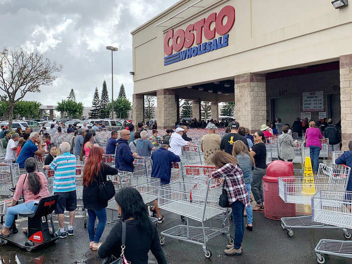 A giant line formed outside a Costco store in Honolulu in Hawaii on Saturday after the Hawaii Department of Health advised residents to stock up on food and necessities earlier in the week.