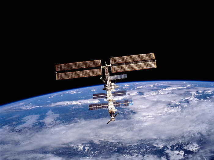 7 private shuttles to the space station and back