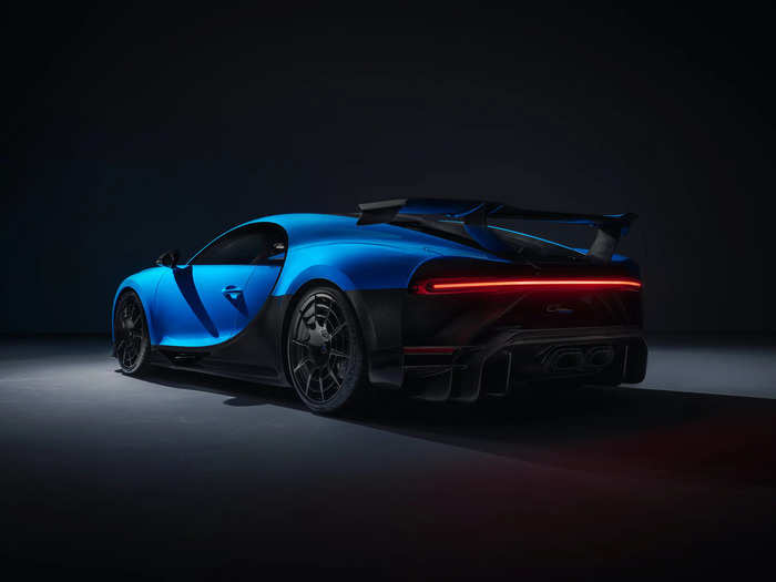 The Pur Sport shares the same engine with the standard Chiron — a 16-cylinder, quad-turbocharged unit rated at an astonishing 1,500 horsepower and 1,181 pound-feet of torque.