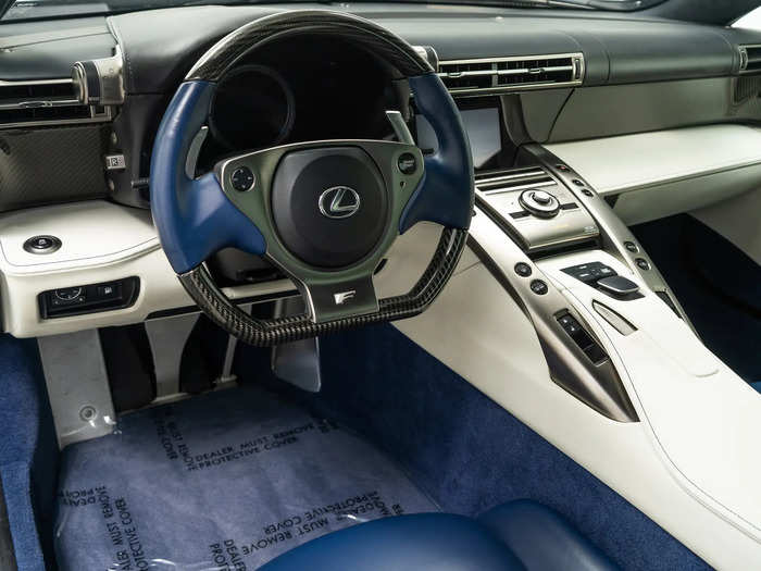 ...including the steering wheel, which also comes with leather detailing.