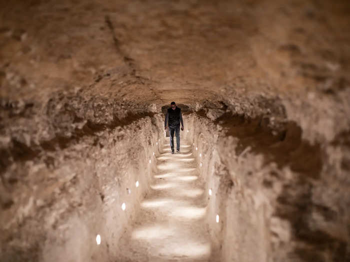 There are just over 3 miles of labyrinths underneath the pyramid. The workers built false doorways, extra chambers, and dead ends to confuse grave robbers.