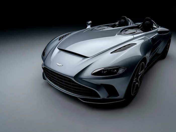 Aston Martin V12 Speedster